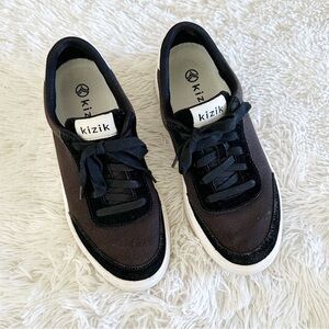Kizik Prague Black Unisex Sneakers Men’s Size 7 Women’s 8.5